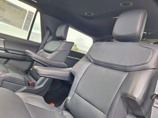 New 2026 Agate Black Metallic Ford Tremor® image 25