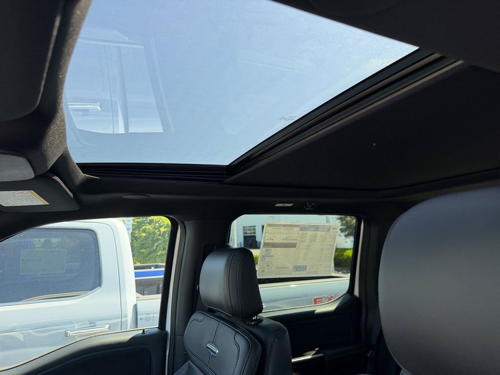 New 2026 Star White Metallic Tri-Coat Ford F-250® Platinum® image 28