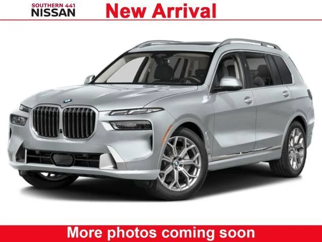 2025 BMW X7 xDrive40i's photo