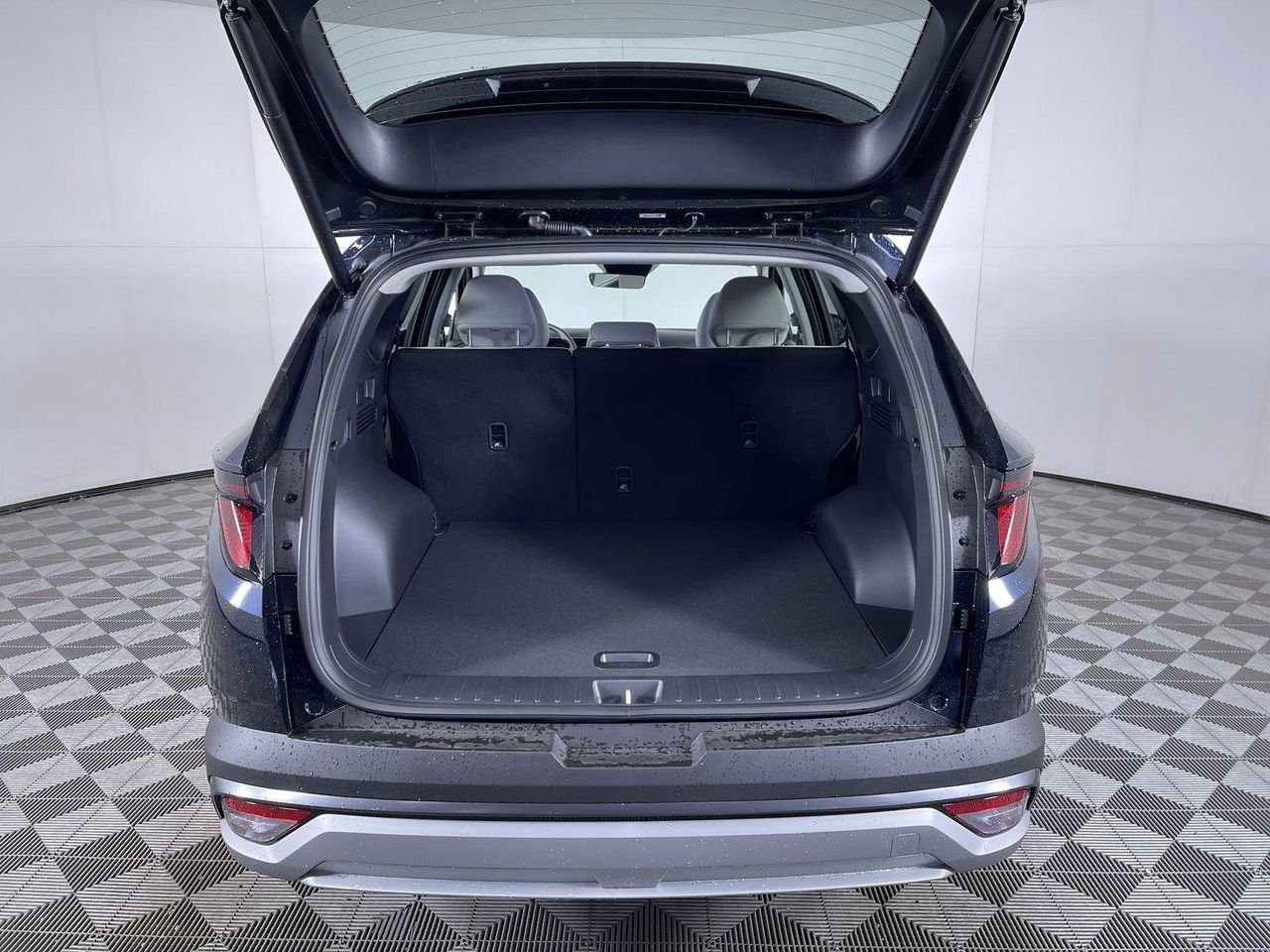 New 2026 Deep Sea Hyundai SEL image 14