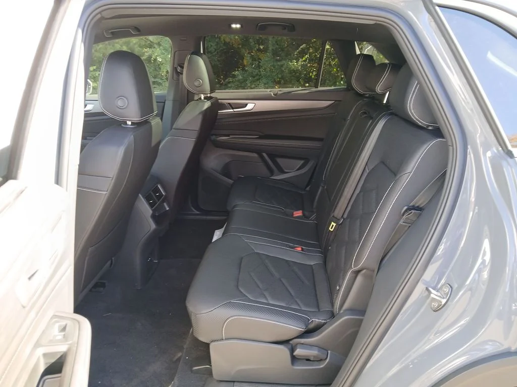 New 2026 Gray Volkswagen 2.0T SE w/Technology image 24