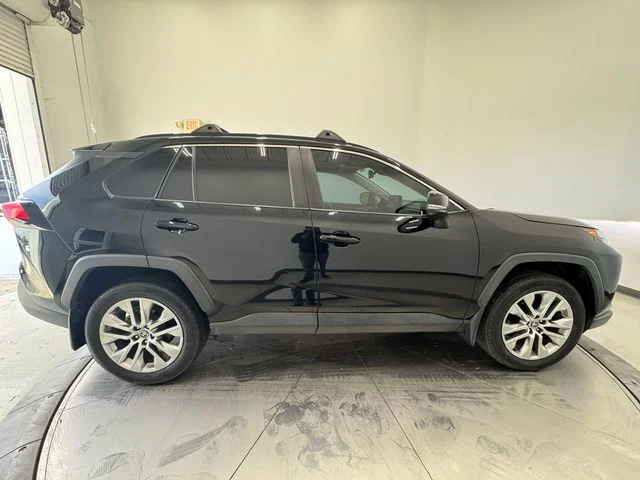 Used 2024 Midnight Black Metallic Toyota XLE Premium image 15