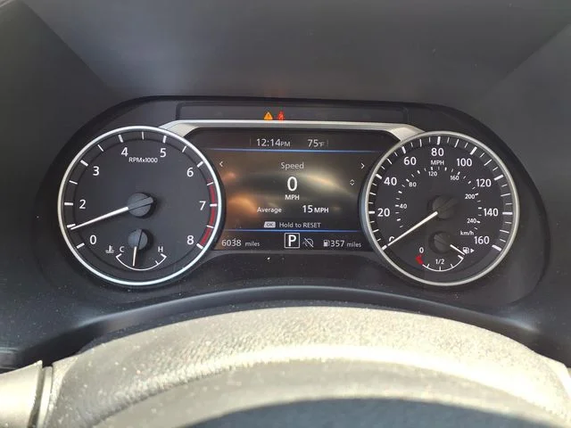 Certified Used 2025 White Nissan SR image 12