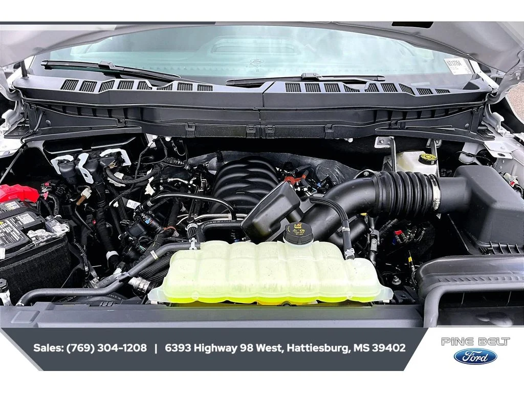 New 2026 Oxford White Ford STX® image 8