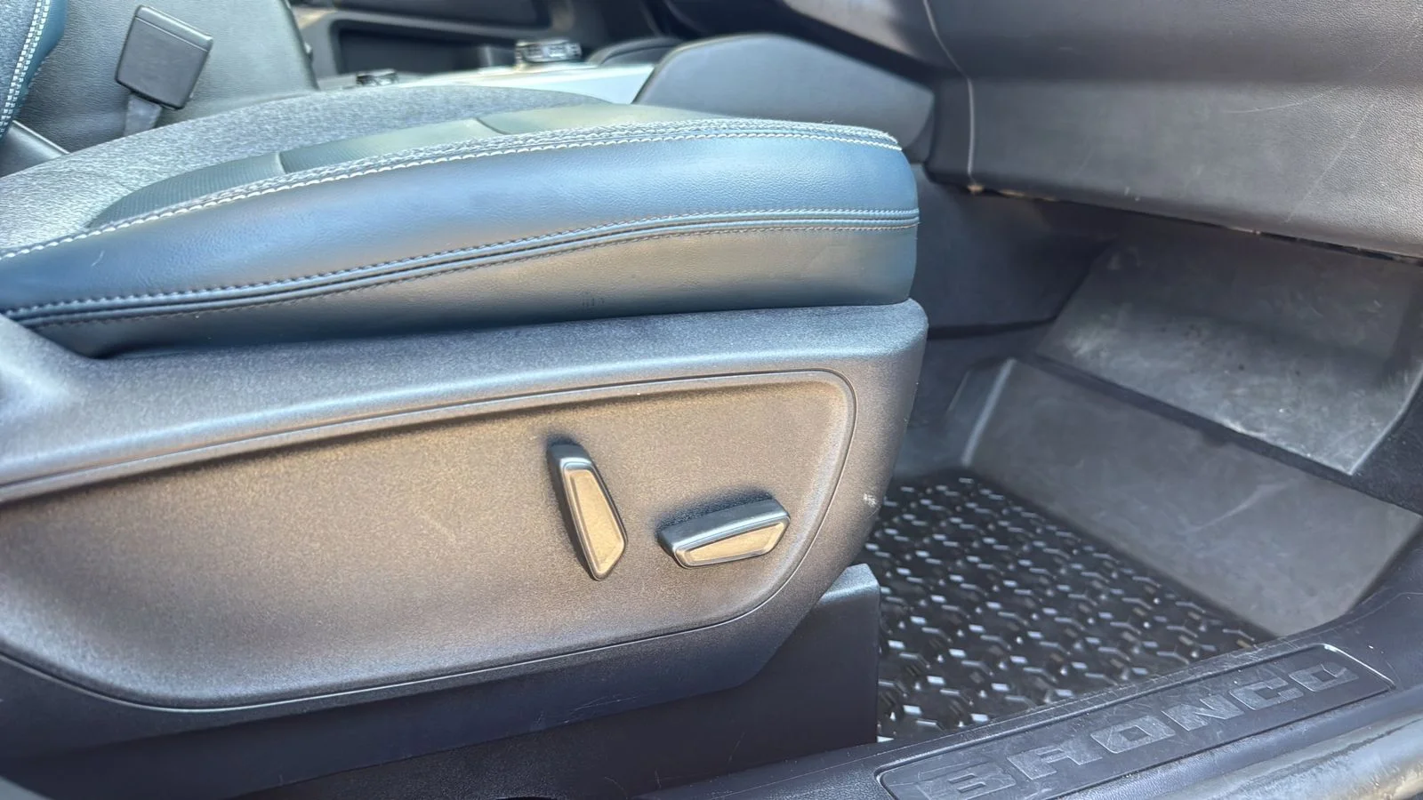 Used 2021 Gray Ford Outer Banks image 24