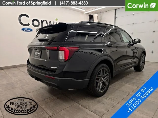 New 2026 Agate Black Metallic Ford ST-Line image 8