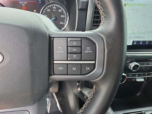 Used 2023 Black Ford XLT image 23