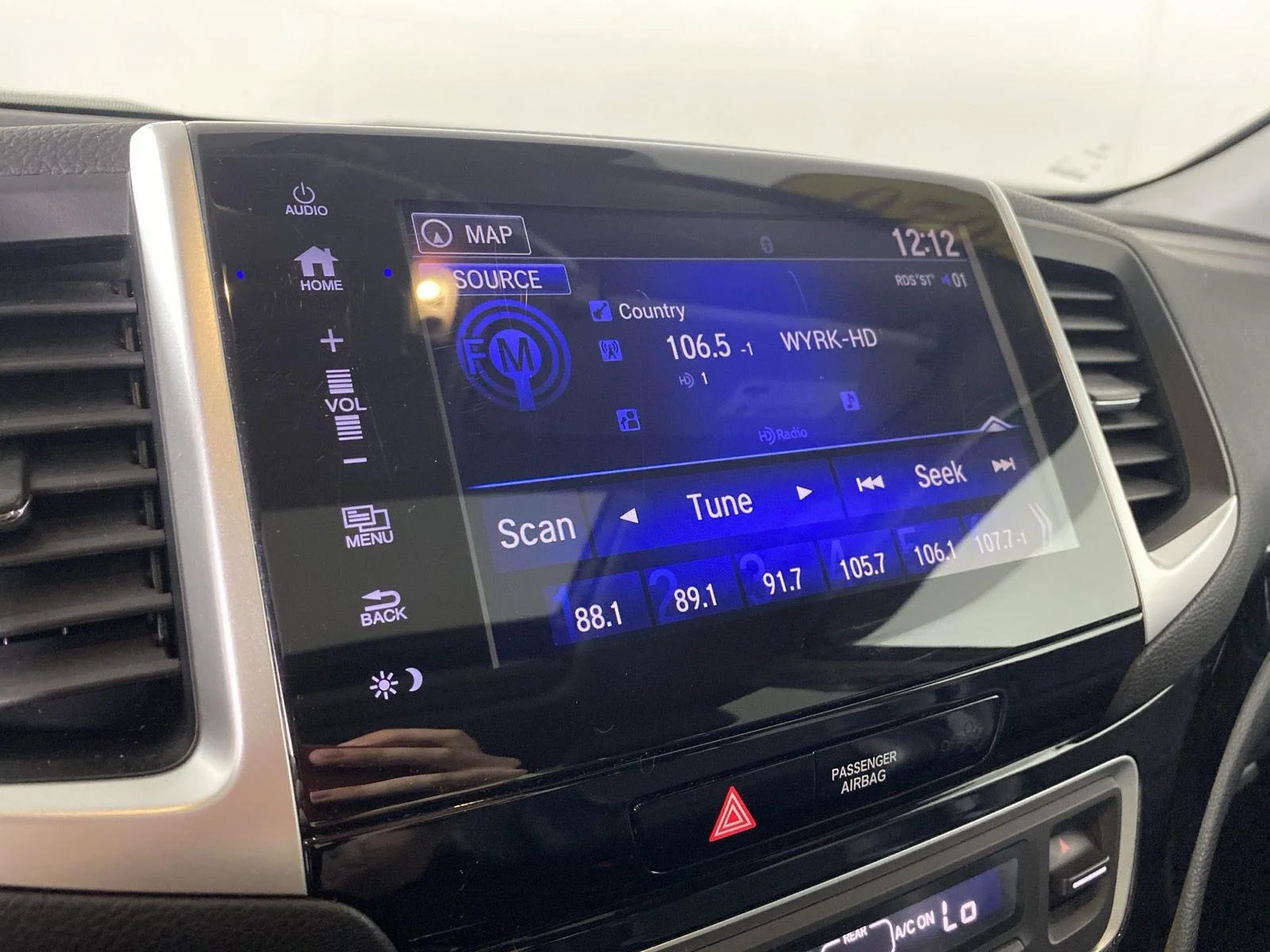 Used 2020 Pacific Pewter Metallic Honda RTL-E image 18