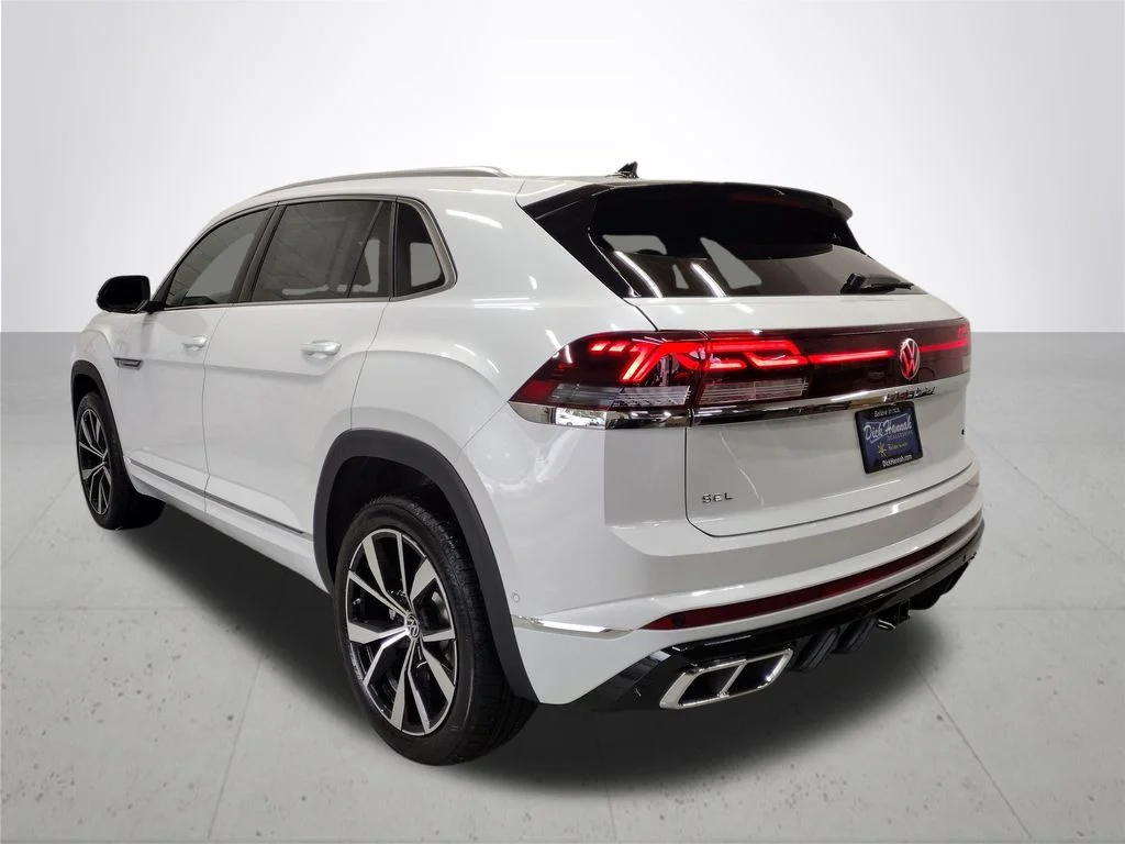 New 2026 White Volkswagen 2.0T SEL Premium R-Line image 13