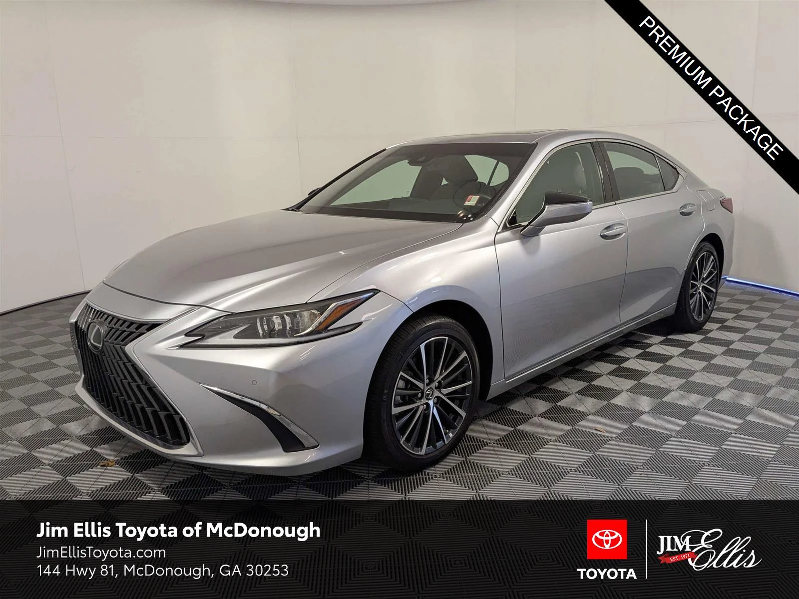 2025 Lexus ES 350 350's photo