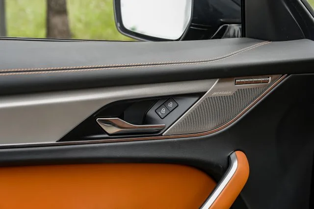 2026 Jaguar F-Pace R-Dynamic S - Photo 50
