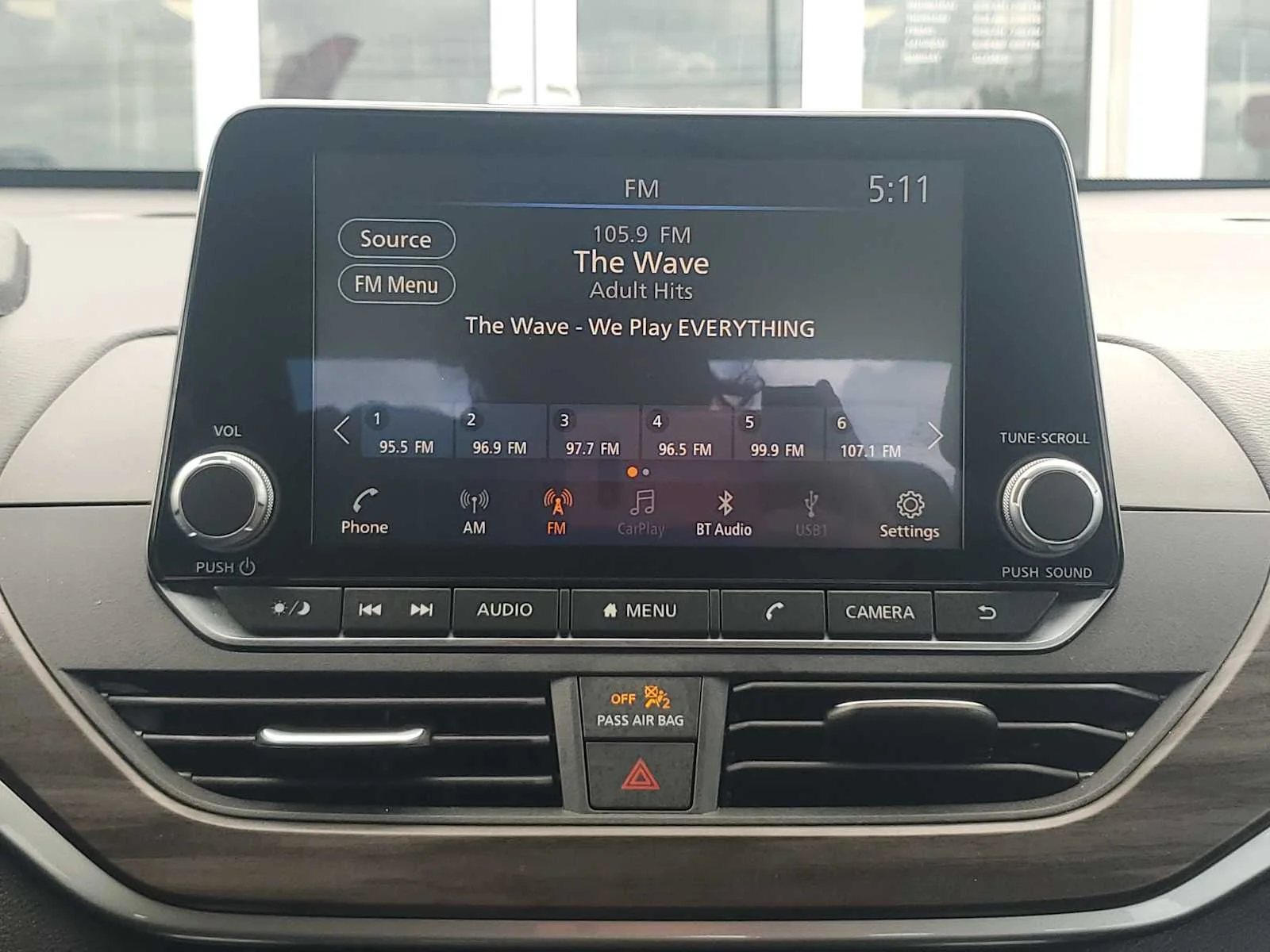 2025 Nissan Altima SV - Photo 15