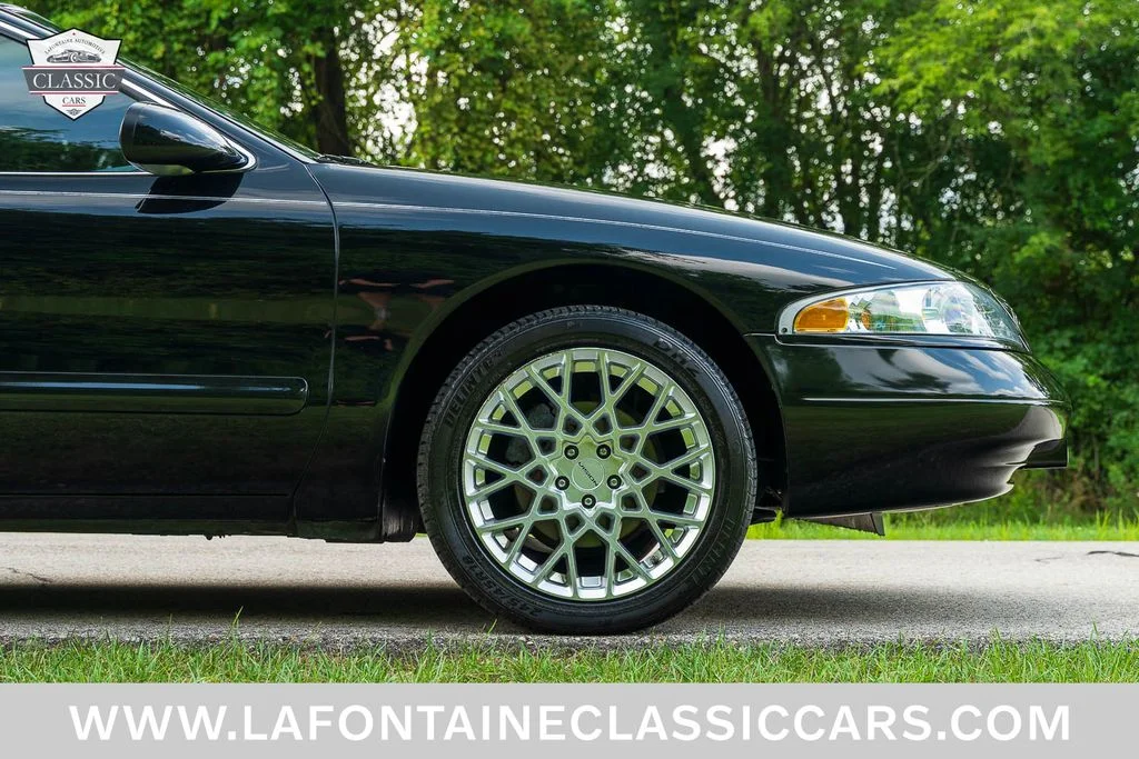Used 1997  Lincoln LSC image 31
