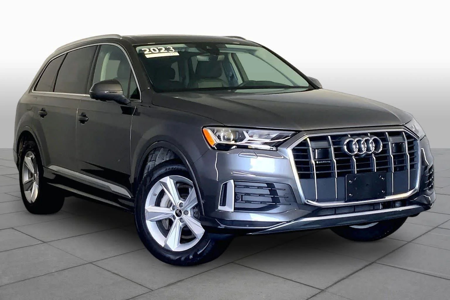 Certified Used 2023 Samurai Gray Metallic Audi Premium image 3