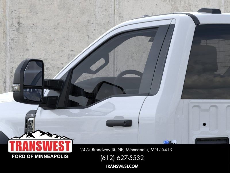 New 2026 Oxford White Ford F-550® XL image 20