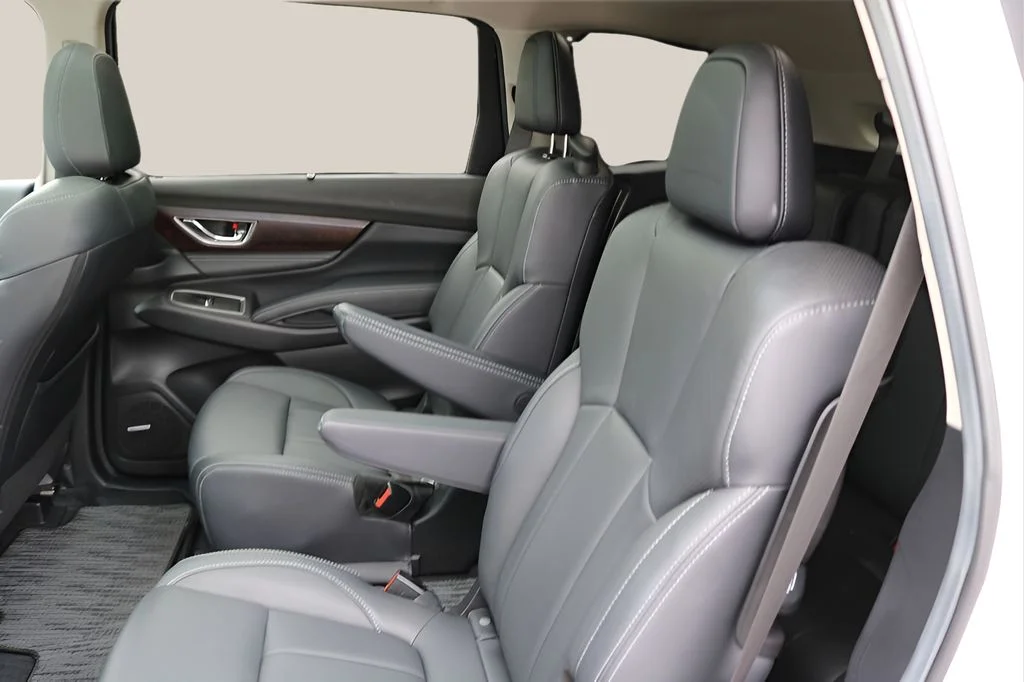 Used 2024 White Subaru Touring image 17