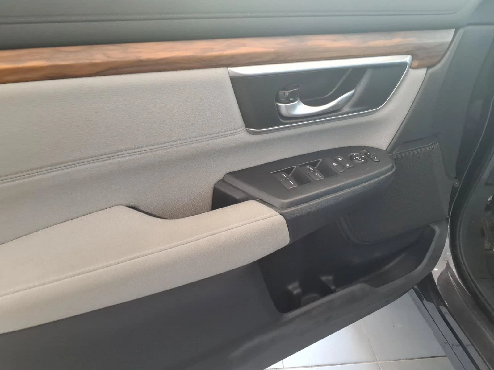 Used 2019 Gunmetal Metallic Honda EX image 12
