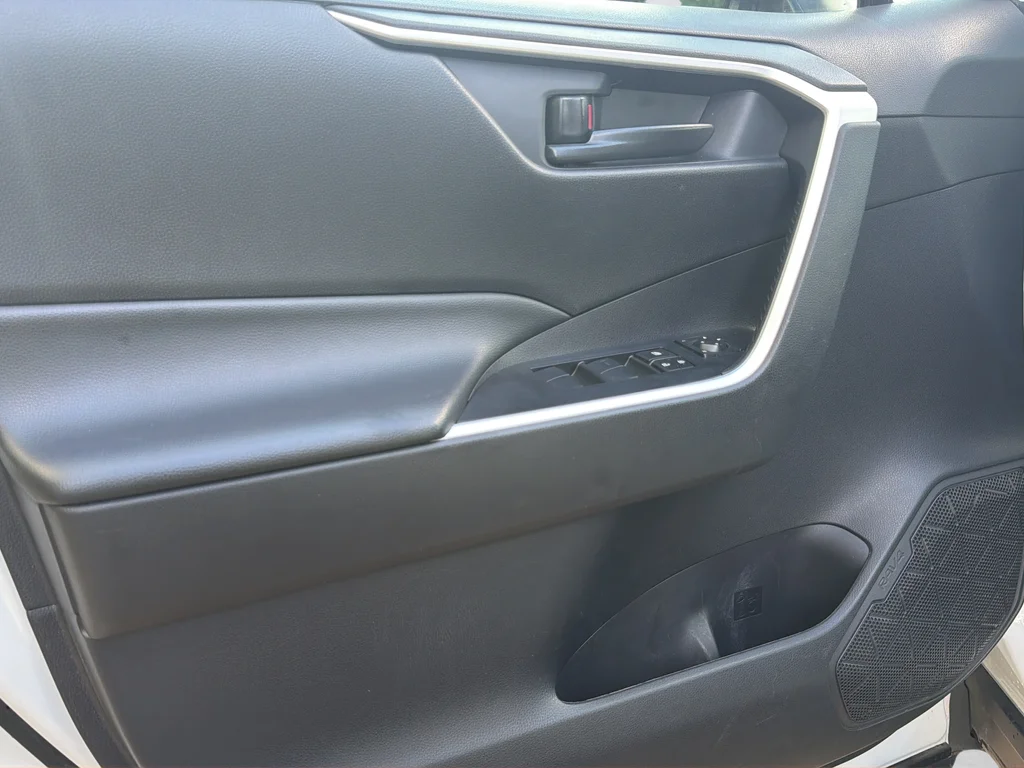Used 2024 White Toyota LE image 25