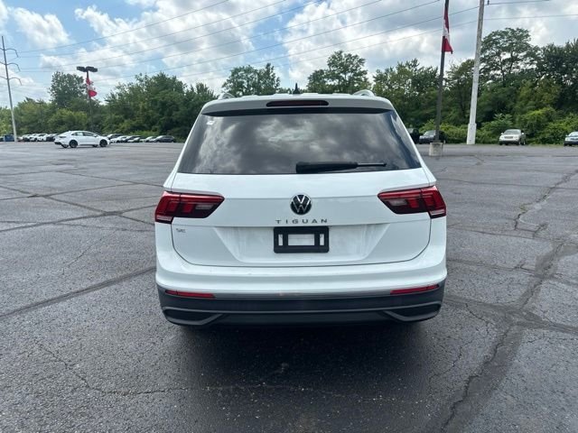 Used 2022 White Volkswagen 2.0T SE image 6