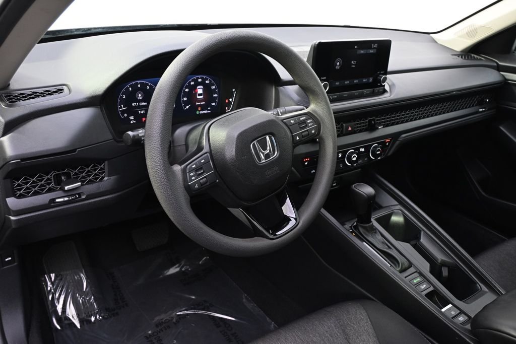 Used 2024 Crystal Black Pearl Honda EX image 11