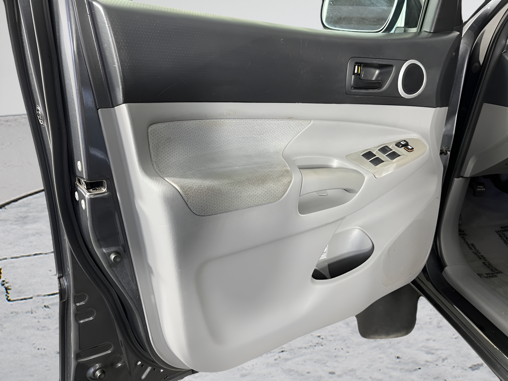 Used 2011 Magnetic Gray Metallic Toyota PreRunner image 9