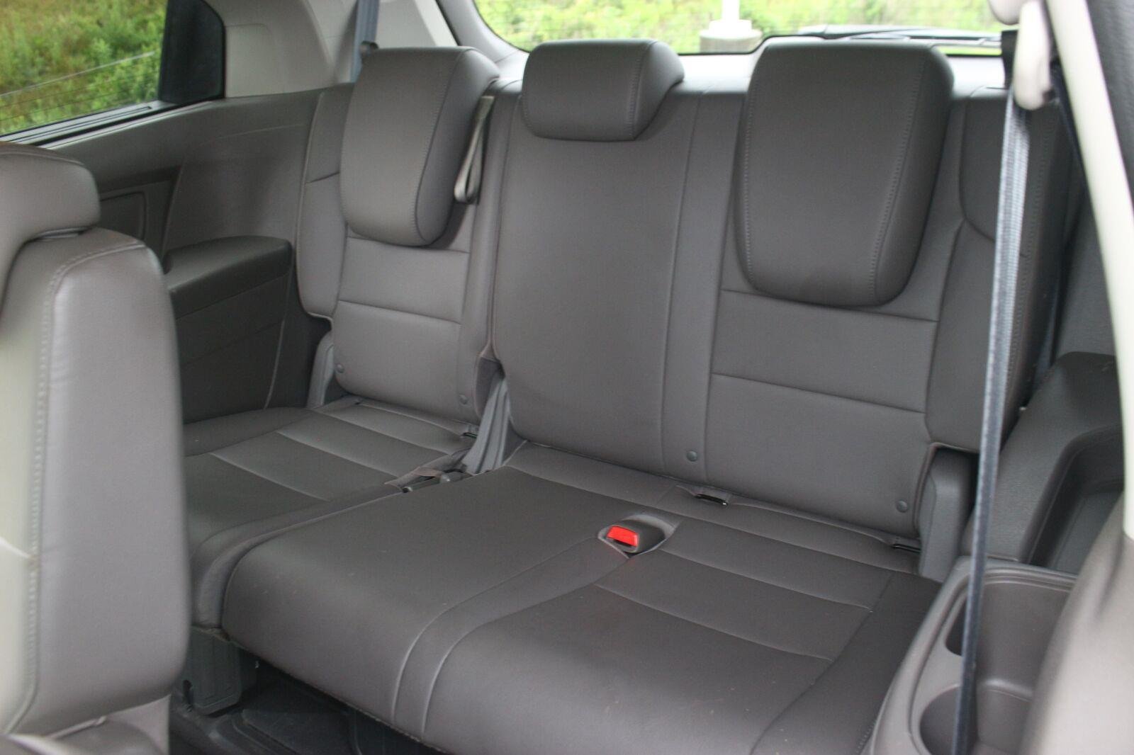 Used 2016  Honda EX-L image 37