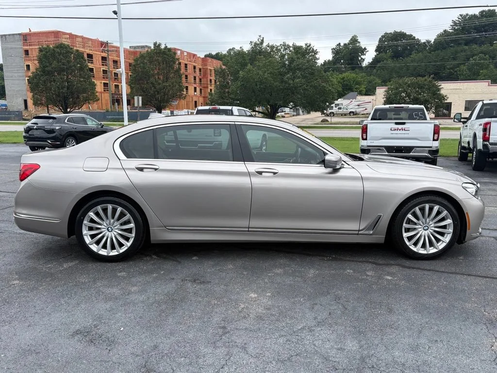 Used 2018 Gold BMW 740i image 8