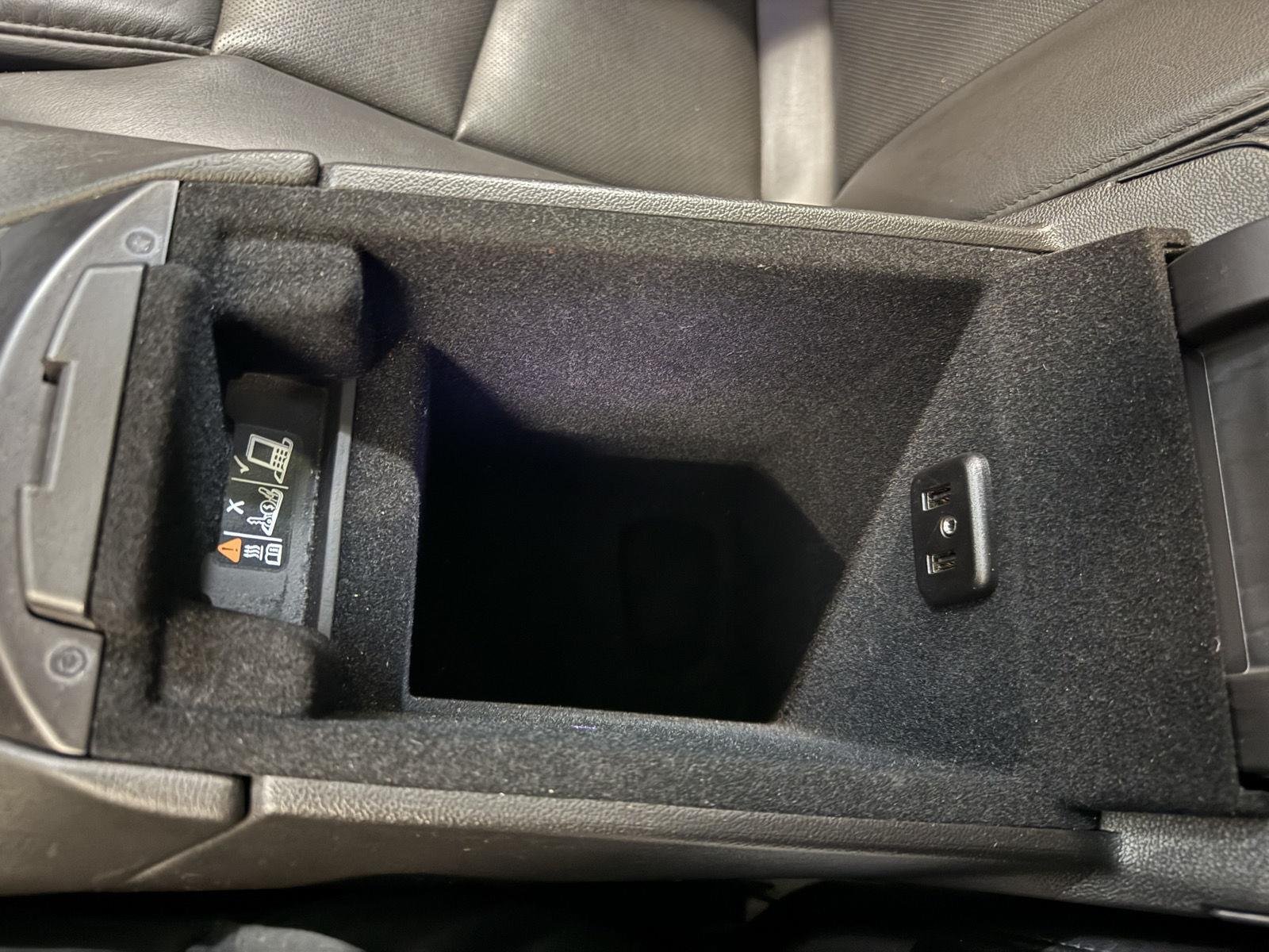 Used 2019 BLACK CADILLAC PREMLUX image 20