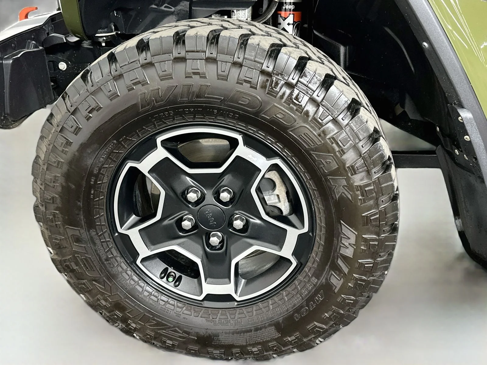 Used 2023 Sarge Green Clearcoat Jeep Mojave image 30