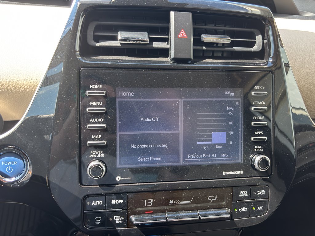 Used 2022 Wind Chill Pearl Toyota XLE image 4