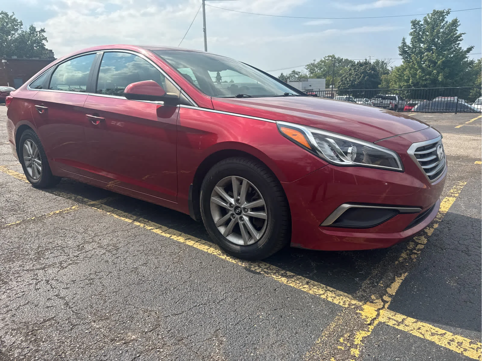 Used 2016 Hyundai Sonata SE with VIN 5NPE24AF3GH351914 for sale in Cleveland Heights, OH