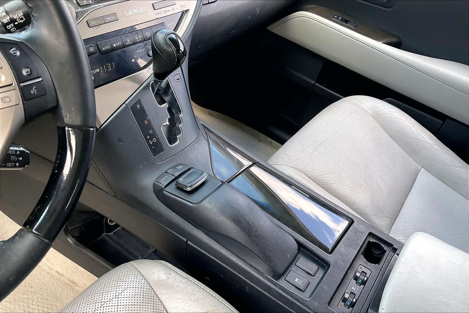 Used 2015 Nebula Gray Pearl Lexus  image 14