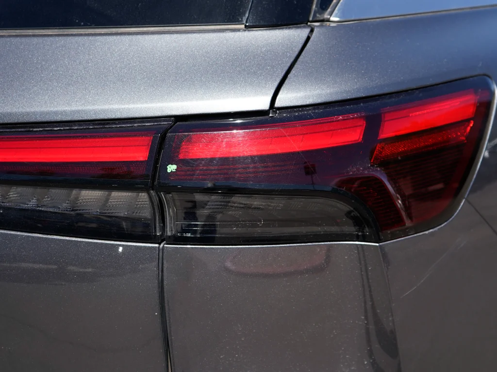 Used 2023 Graphite Shadow INFINITI ESSENTIAL image 11
