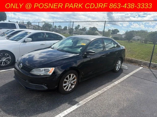 Used 2011 Black Volkswagen 2.5L SE image 22