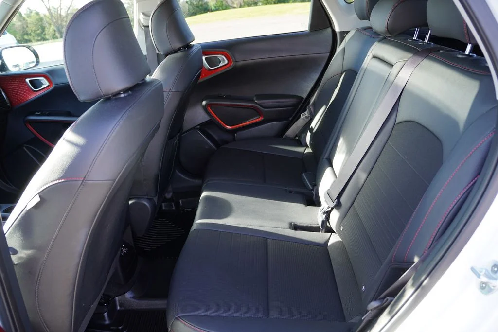 Used 2020 White Kia GT-Line Turbo image 17