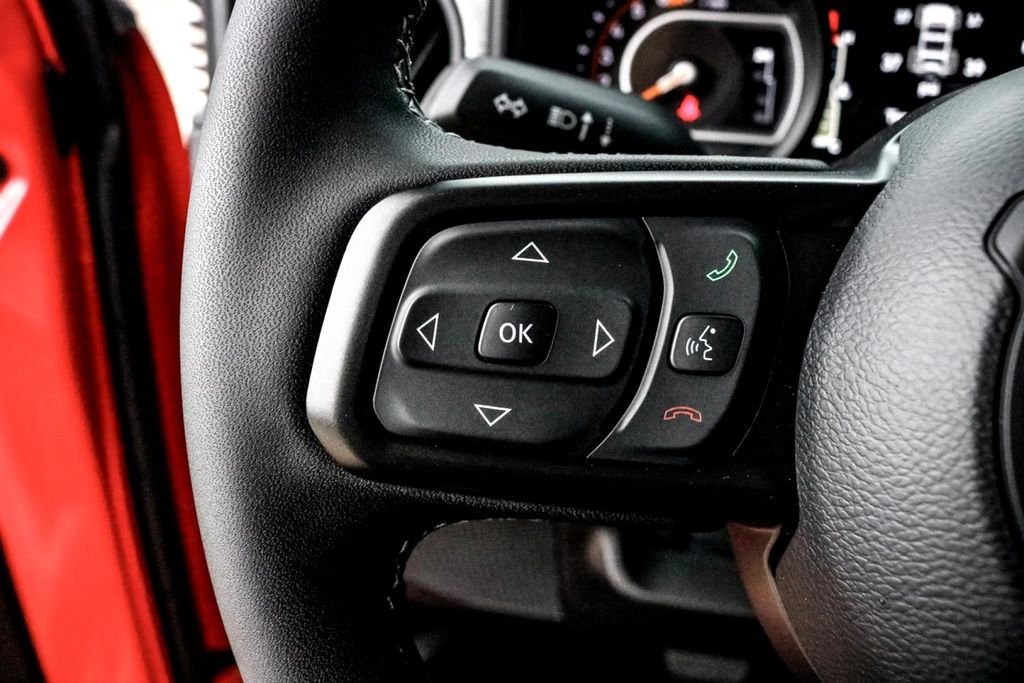 2025 Jeep Wrangler 4-Door Willys - Photo 13