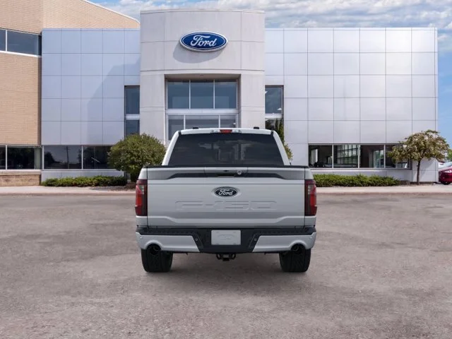 New 2026 Silver Metallic Ford XLT image 5
