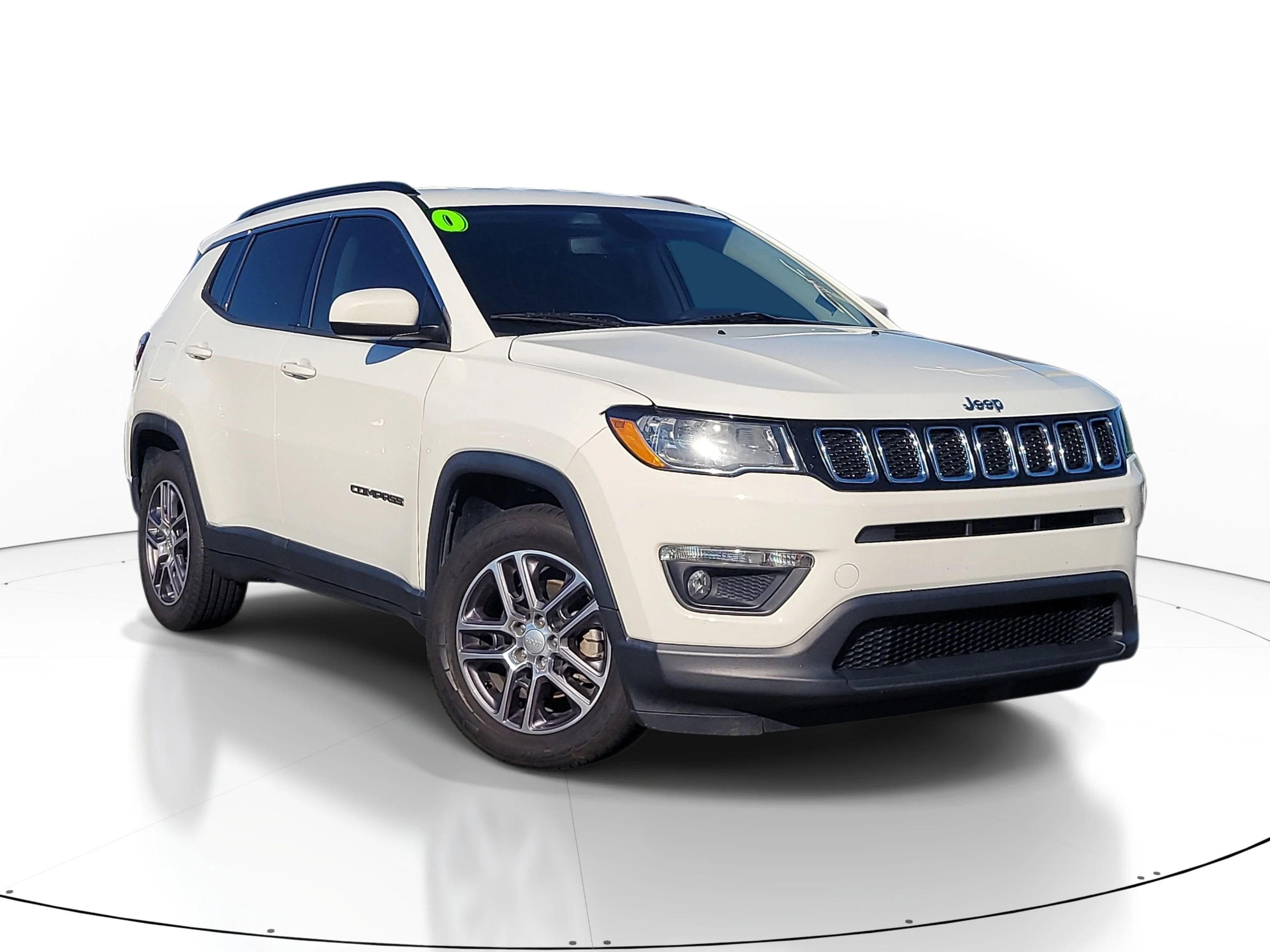 Used 2020 White Clearcoat Jeep Latitude image 1