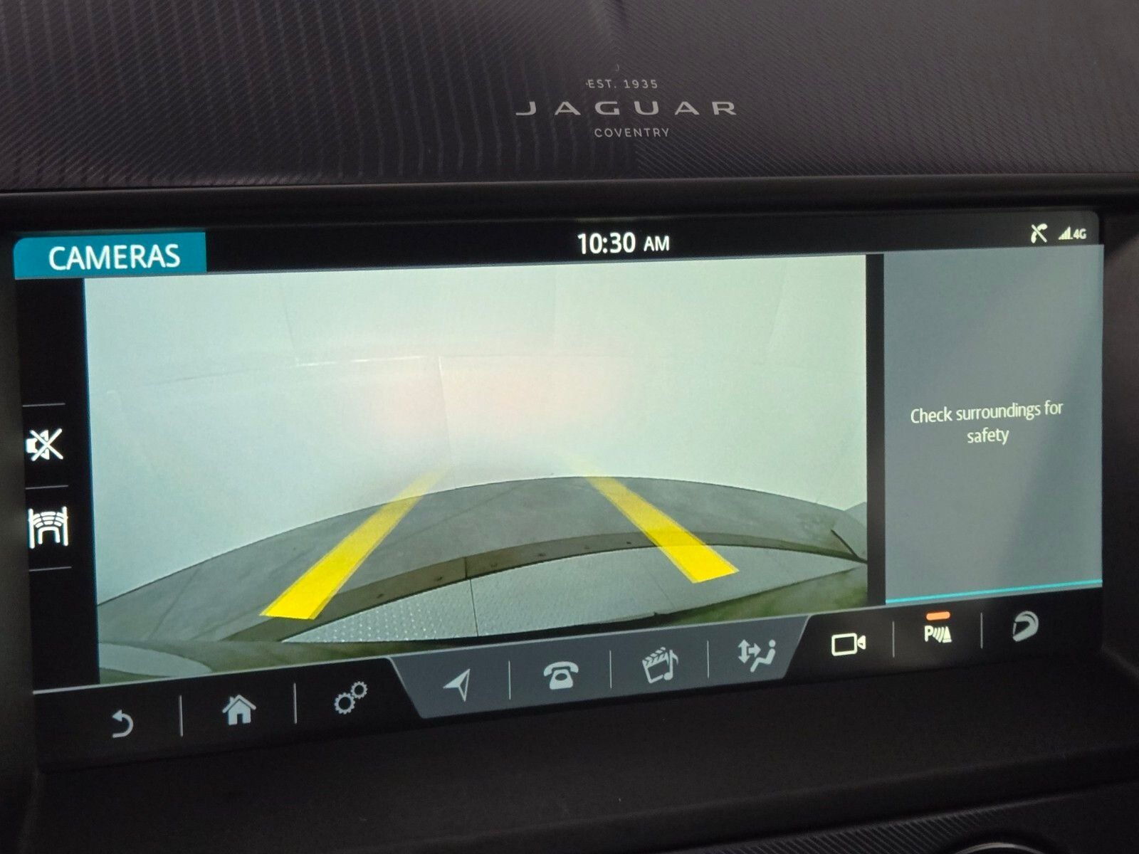 2023 Jaguar F-TYPE R-Dynamic - Photo 24