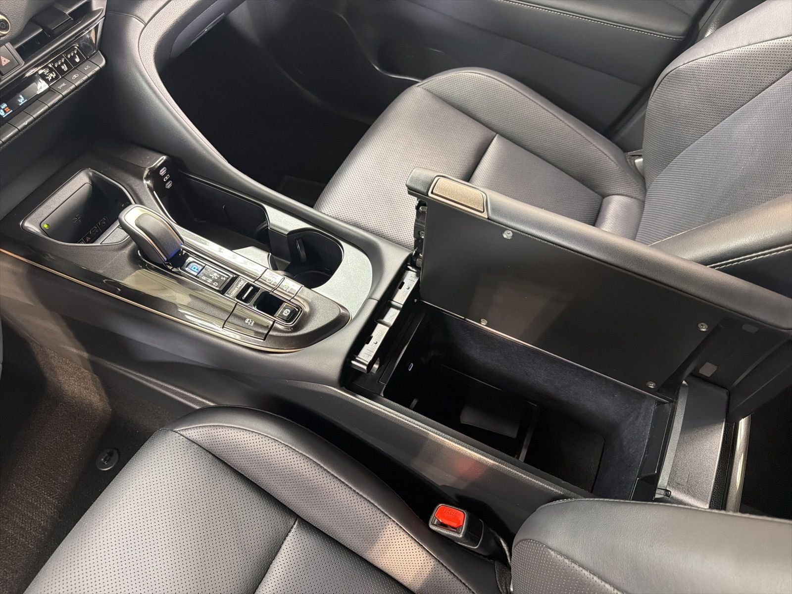 Used 2025 Black Toyota XLE image 21