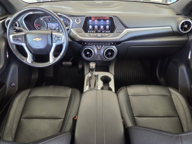 Used 2019 NIGHTFALL GRAY METALLIC Chevrolet  image 18