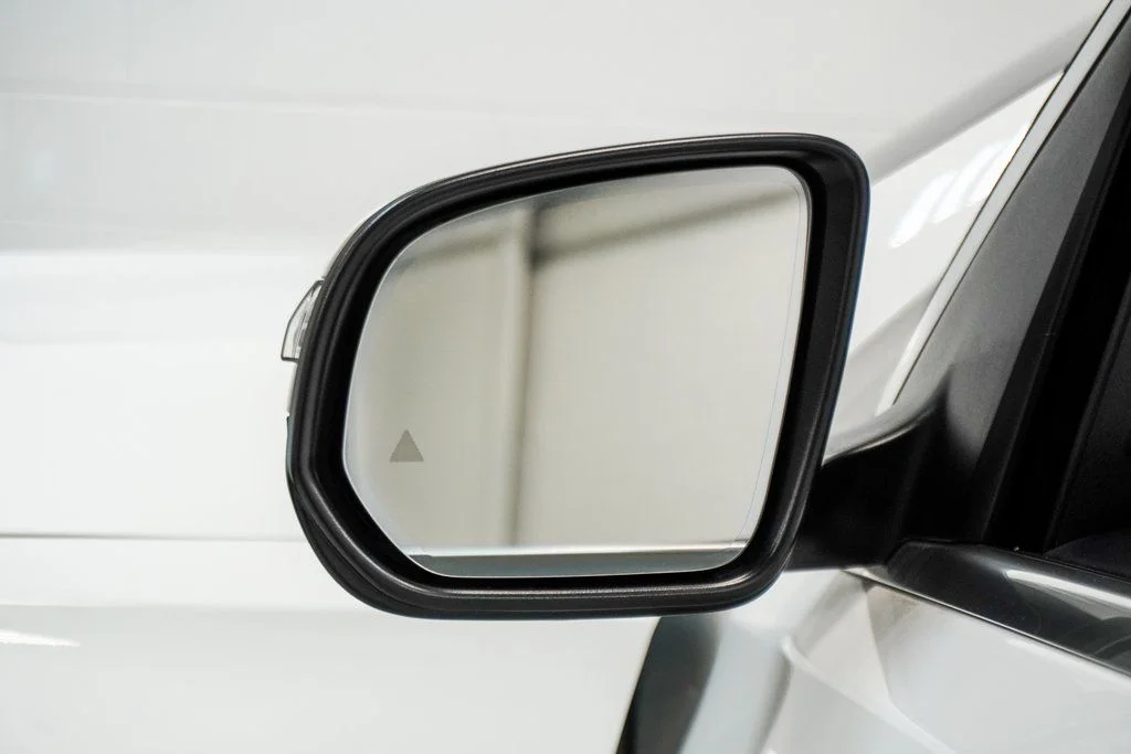 Used 2024 White Mercedes-Benz GLS 450 image 17