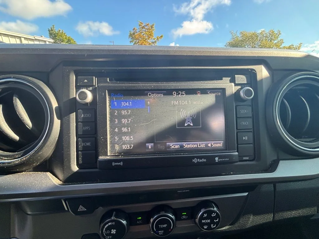Used 2019 Gray Toyota SR5 image 20