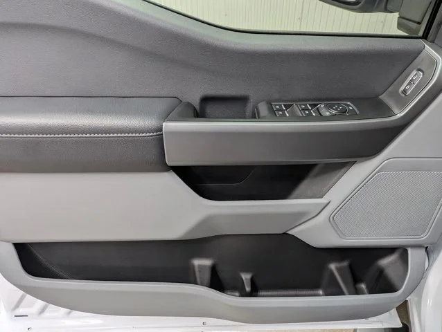 New 2026 Oxford White Ford F-250® XL image 49