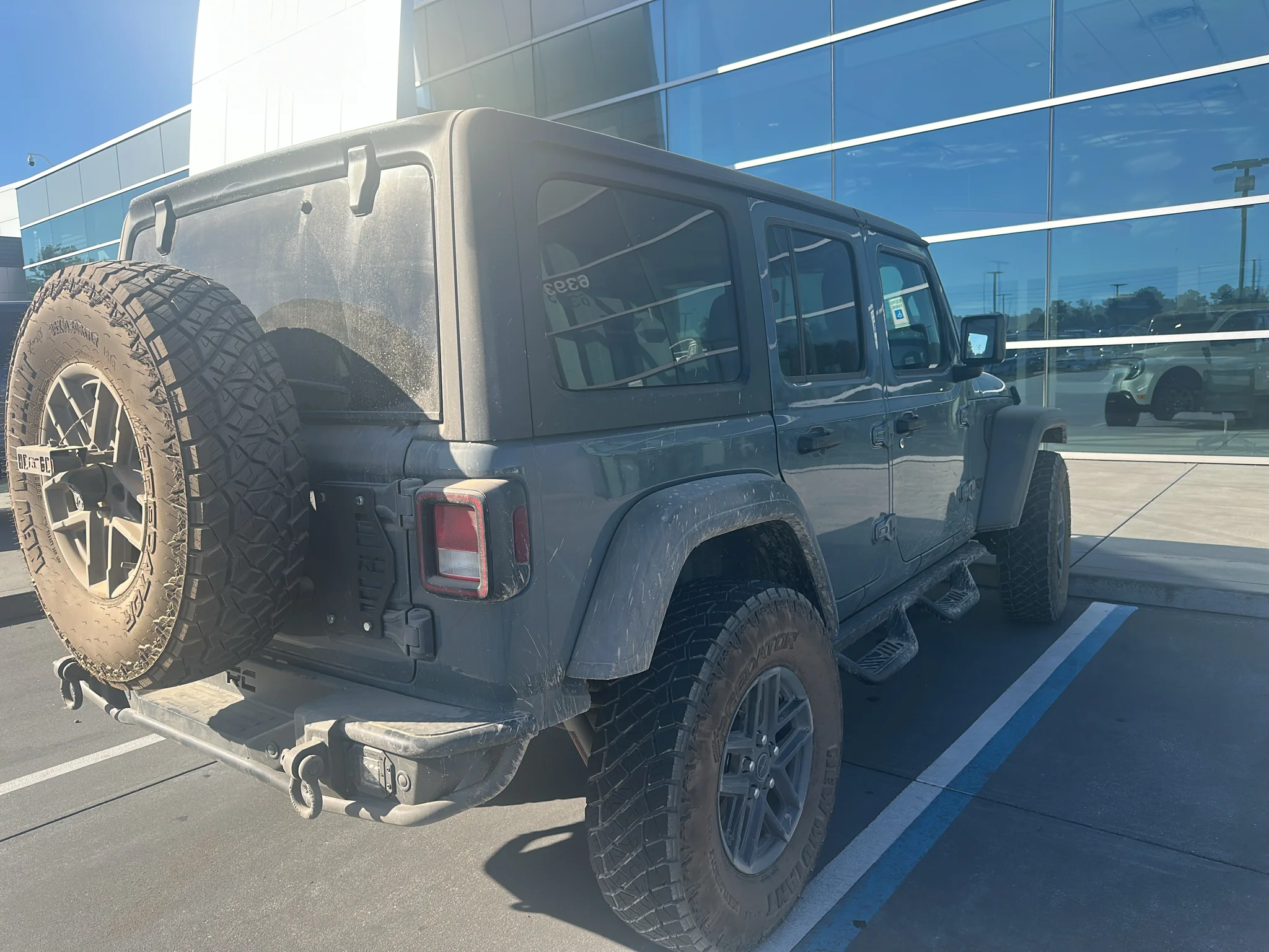 Used 2026 Anvil Clearcoat Jeep Sport image 3