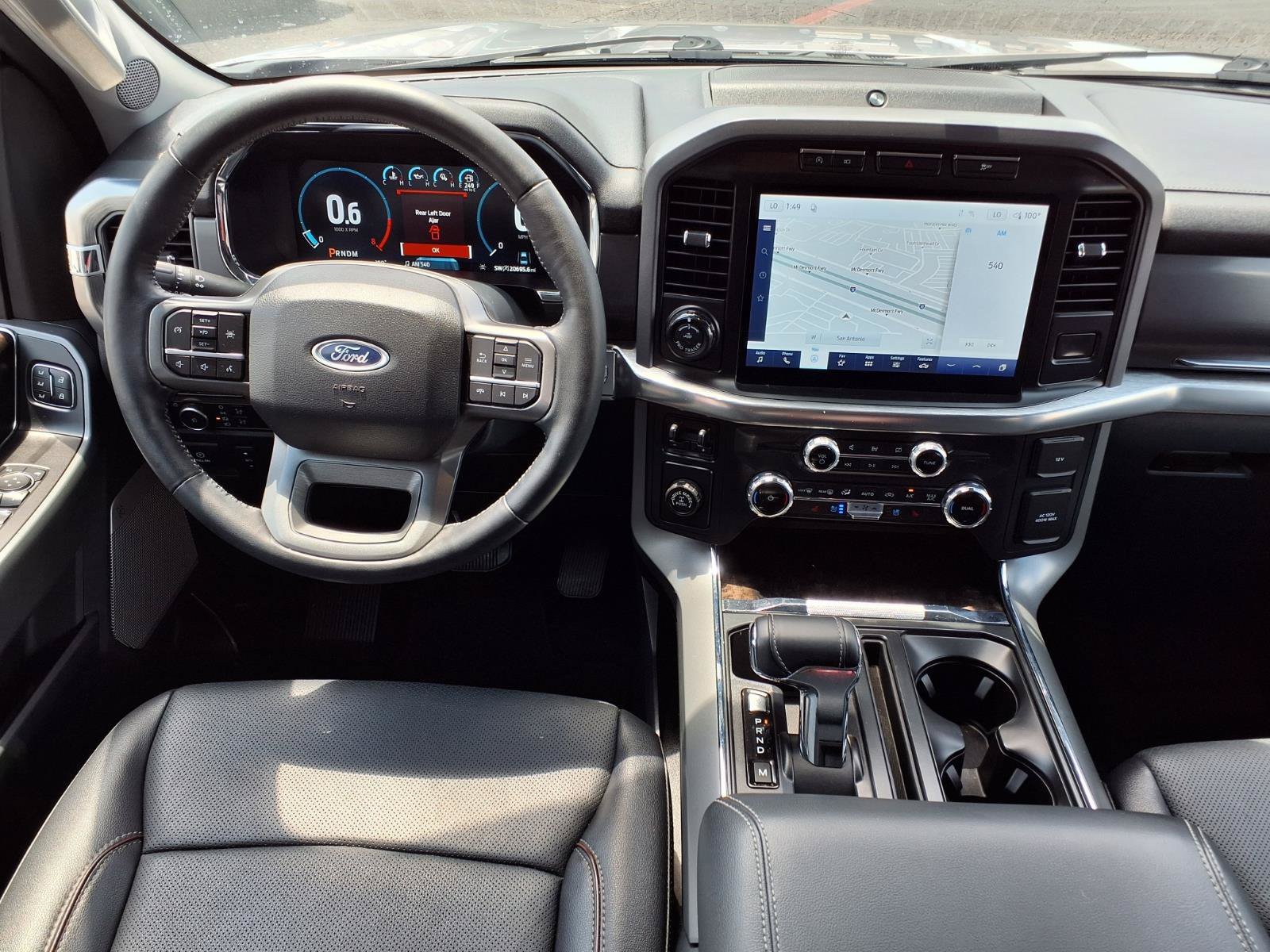 Used 2022 Silver Ford LARIAT image 12