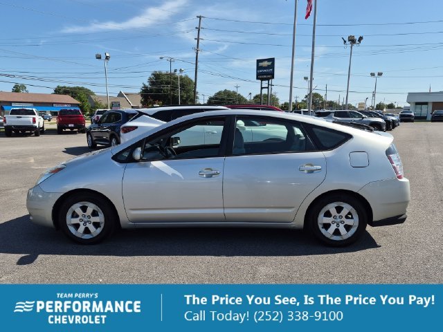 Used 2005 Silver Toyota Base image 8