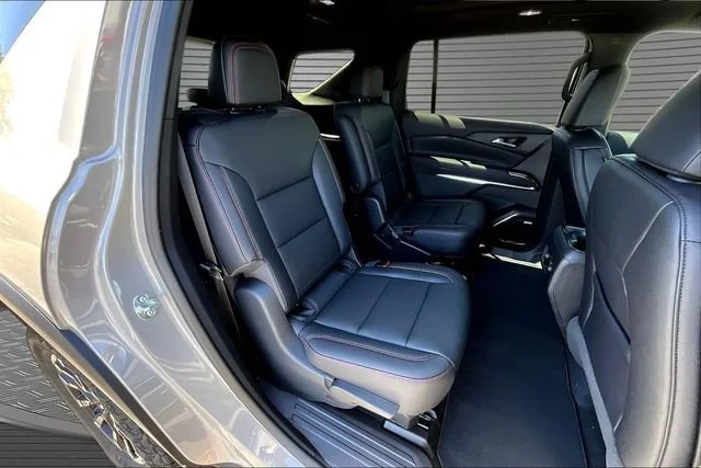 2026 Chevrolet Traverse Z71 - Photo 10