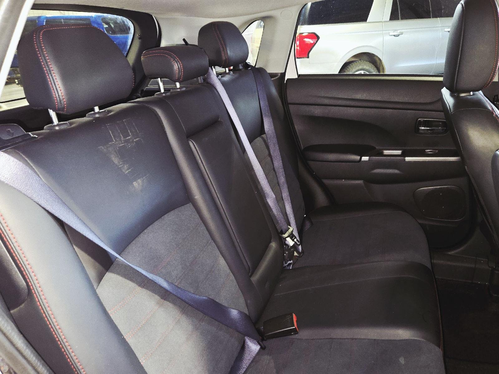 Used 2024 White Diamond Mitsubishi ES image 49