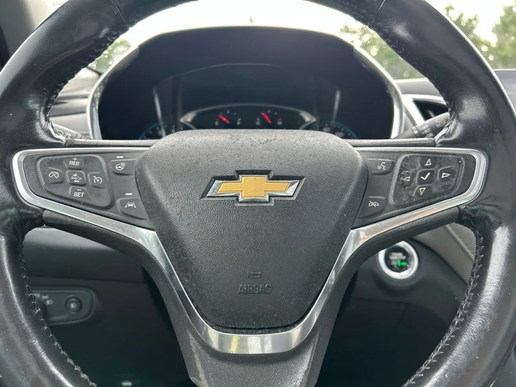 Used 2018 Cajun Red Tintcoat Chevrolet Premier image 22
